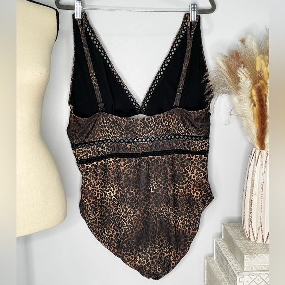 Swimsuits For All Leopard Print One Piece - 24W - Picture 2 of 7